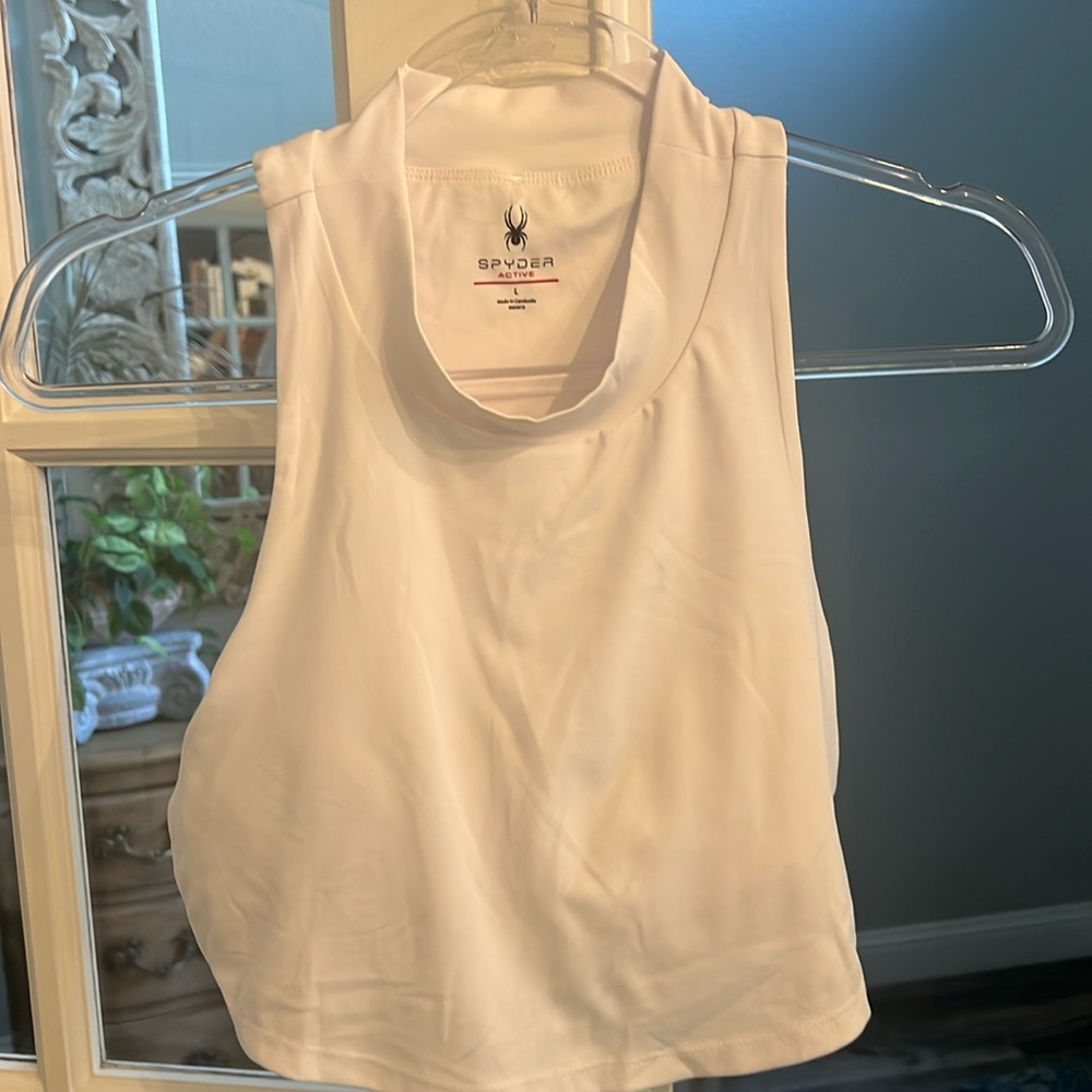 Women’s  Crop Tank With Built In Bra L